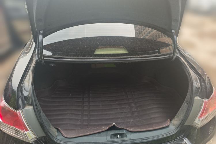 Used Honda Accord 2012 2.0L SE
