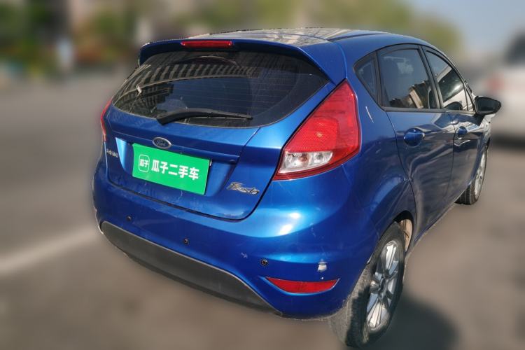 Used Ford Fiesta 2013 Hatchback 1.5L Automatic Fashion Edition
