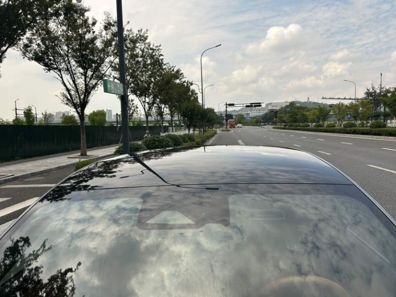 Used ORA Lightning Cat 2022 555 km Luxury Edition – Premium — 11