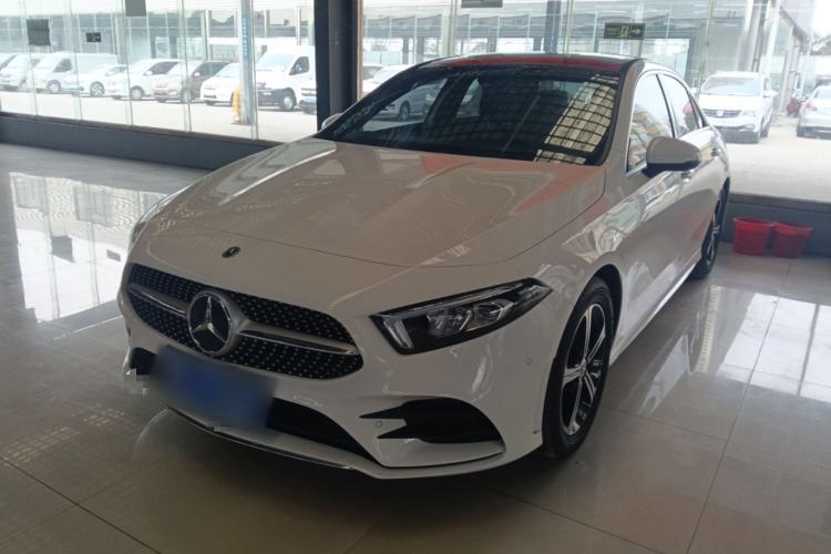 Used Mercedes-Benz A-Class 2022 Revised Version A 200 L Sport Sedan Fashionable Style
