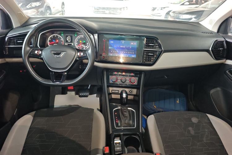 Used Jetta VS7 2023 280TSI Automatic Trend Edition
