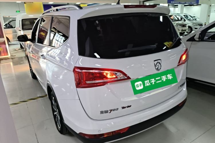 Used Baojun 730 2017 1.5T Manual Fashion Version 7 Seats China V Emission Standard