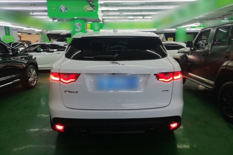 Used Jaguar F-PACE 2016 2.0T Two-Wheel-Drive R-Sport Sport Edition
