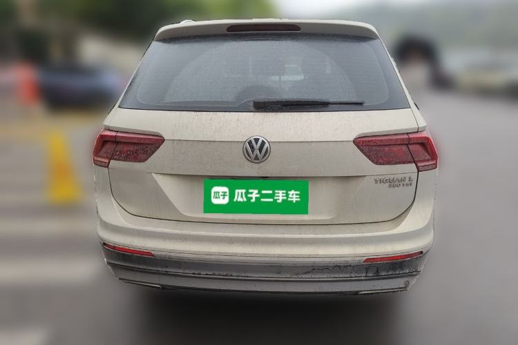 Used Volkswagen Tiguan L 2018 380TSI Automatic All-Wheel Drive Luxury Edition Rear