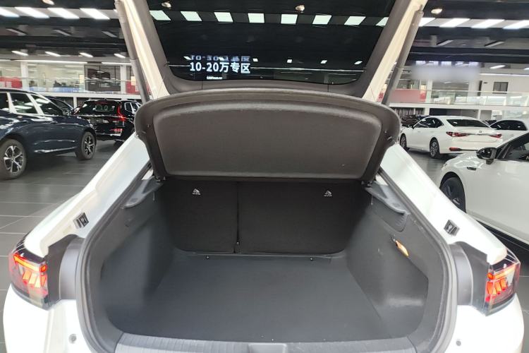 Used Volkswagen Lamando 2024 Lavida L 280TSI DSG Cool & Spicy Edition
