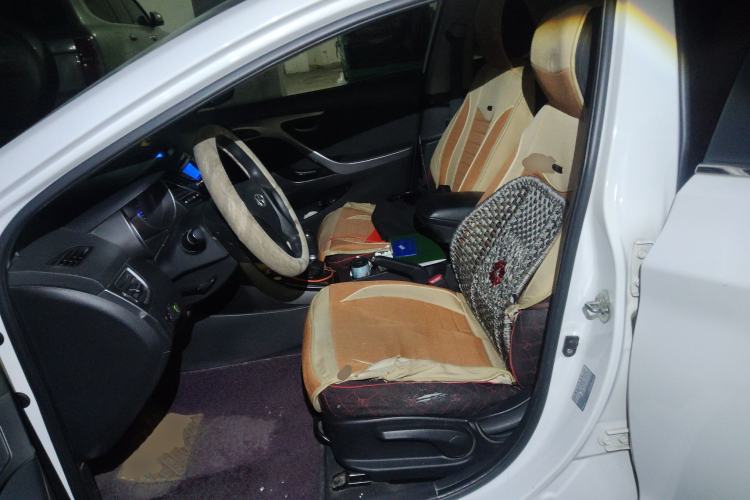 Used Hyundai Elantra (5th Generation / Langdong) 2016 1.6L Manual Fashion Edition
