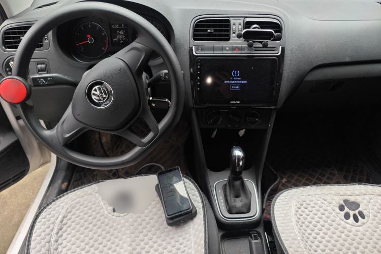 Used Volkswagen Polo 2018 1.5L Automatic Advanced Driving Model Center Console