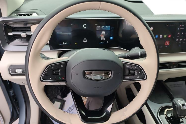 Used Geely Auto icon 2023 1.5TD Chocolate Smoothie Edition
