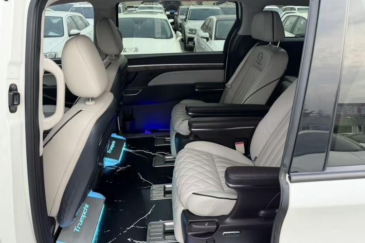 Used GAC Trumpchi M8 2021 Lingxiu Series 390T Deluxe Edition
