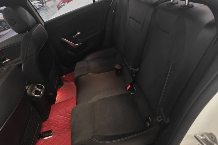 Used Mercedes-Benz A-Class 2021 A 200 L Sport Sedan Fashion Model
