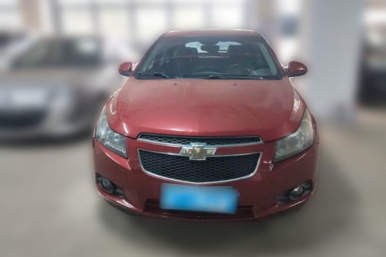 Used Chevrolet Cruze 2013 Hatchback 1.6L Manual Luxury Model Front