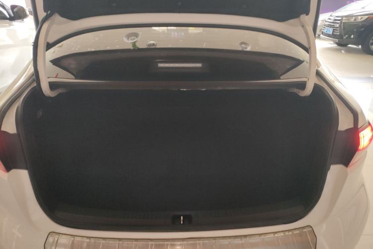 Used Toyota Levin 2022 Dual-Motor 1.8H E-CVT Leading Edition Trunk