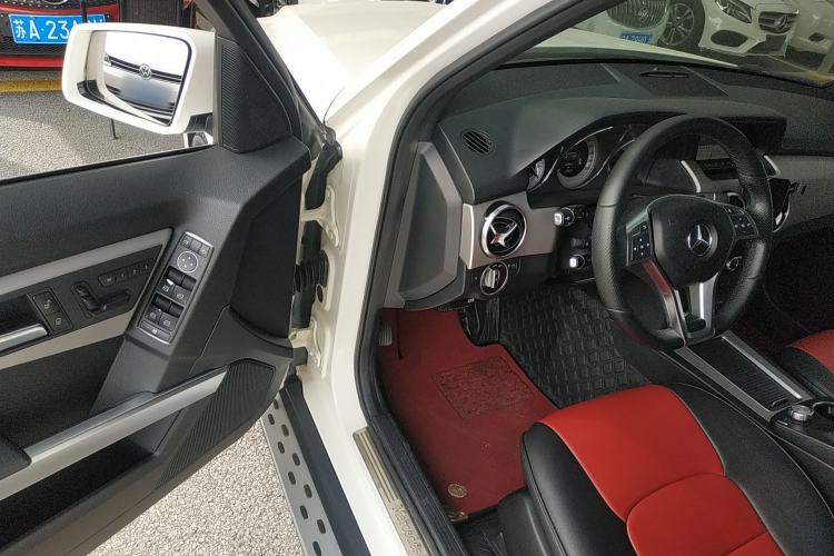 Used Mercedes-Benz GLK-Class 2015 GLK 260 4MATIC Dynamic Edition Ultimate Version
