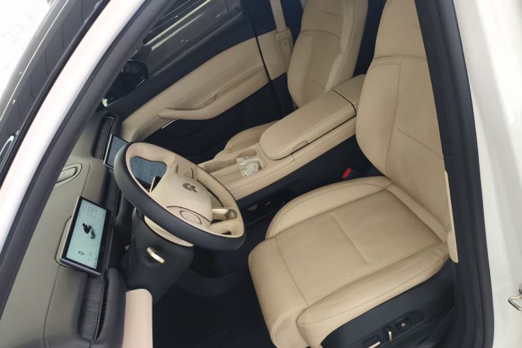 Used Nio ES6 2023 75 kWh
