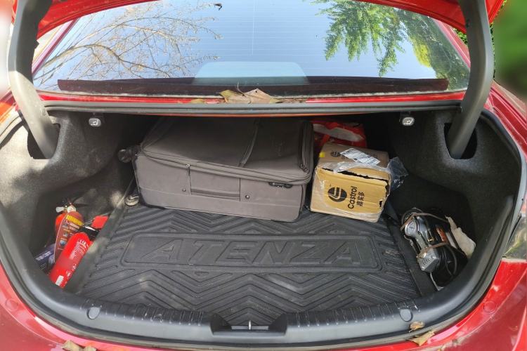 Used Mazda Atenza 2020 2.0L Blue Sky Luxury Edition
