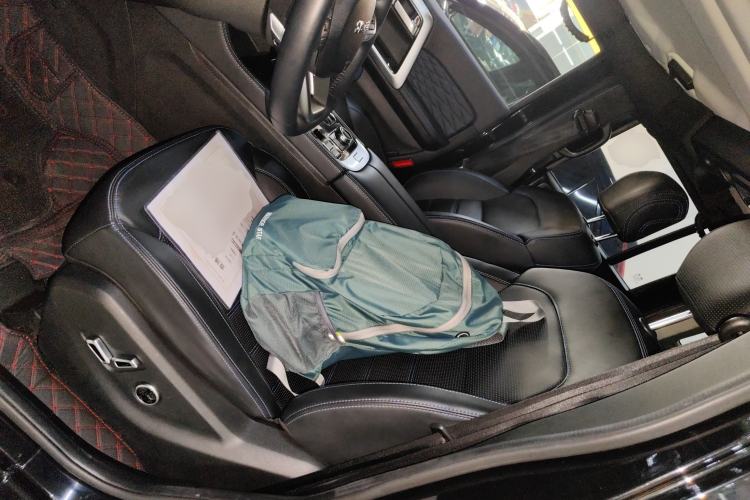 Used BAIC Off-Road BJ40 2020 2.0T Automatic Four-Wheel Drive Urban Hunter Edition Chivalrous Type Left Front Seat