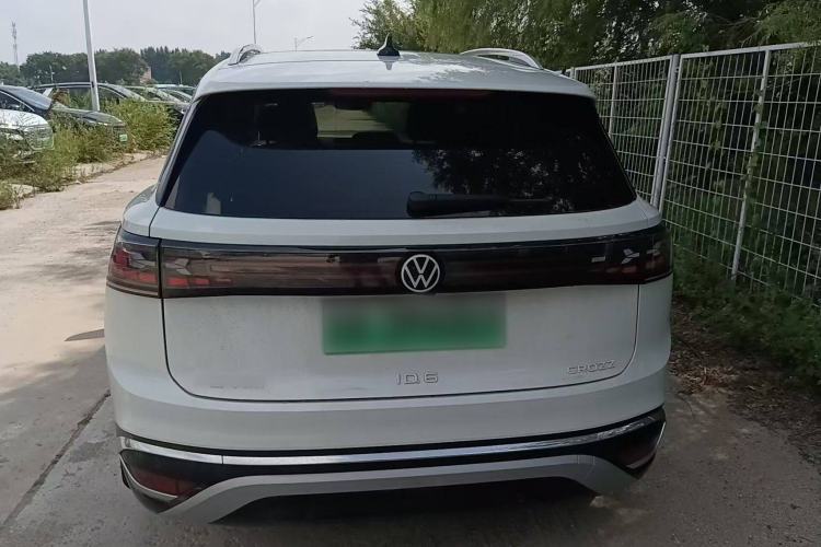 Used Volkswagen ID.6 CROZZ 2022 Long-Range PRO Edition Exterior 2