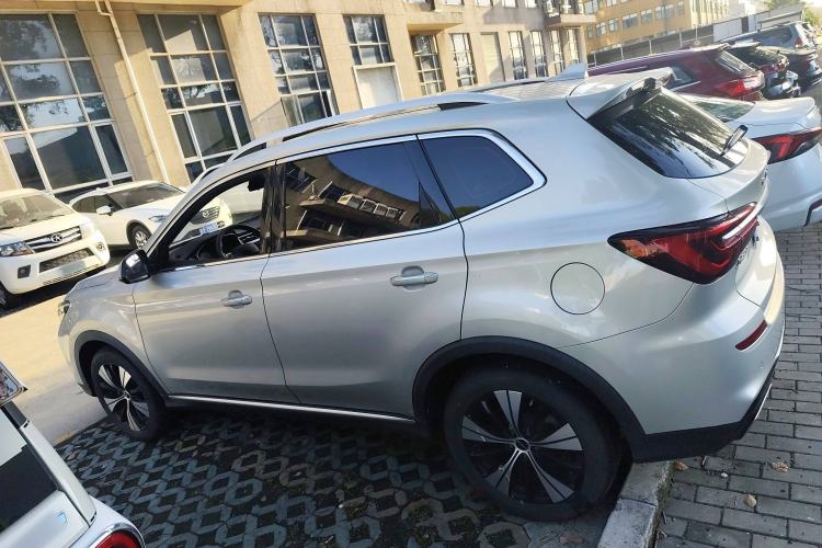 Used Roewe RX5 2020 PLUS 300TGI Automatic Ali National Style Luxury Edition