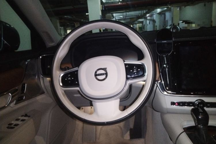 Used Volvo S90 2019 T5 Prestige Edition
