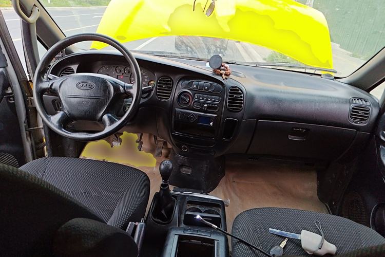 Used JAC Group Refine 2008 2.0L Shuttle Gasoline Basic Version with Single Air Conditioner Center Console