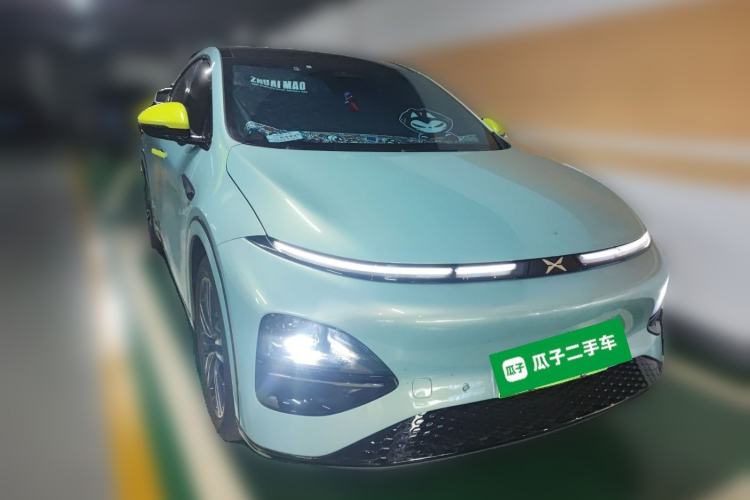 Used XPeng G6 2023 580 Long-Range Pro Front Right 45 Deg