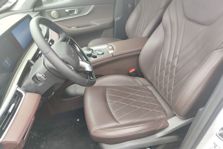 Used Chery Tiggo 8 PRO 2024 Champion Edition 390T Two-Wheel Drive Peak Version 5 Seats