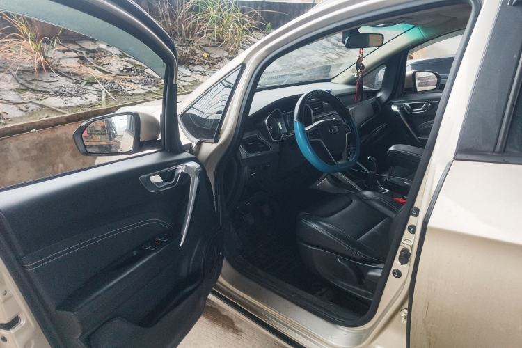 Used Geely Auto Vision X3 2017 1.5L Manual Luxury Model
