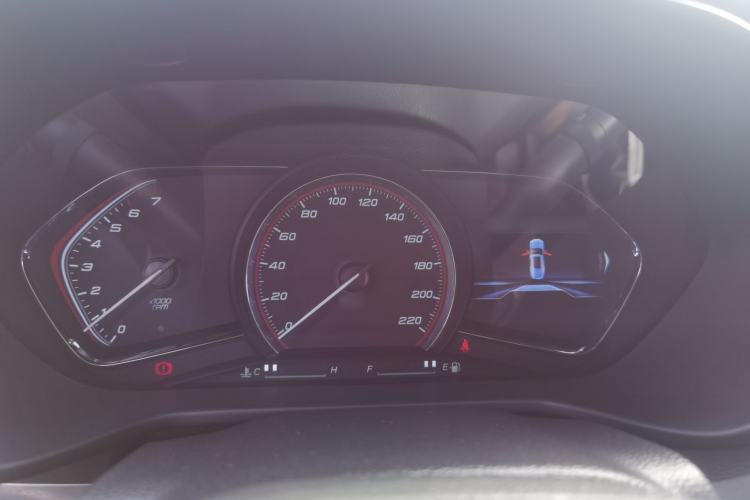 Used SAIC MAXUS D90 2017 2.0T Manual Two-Wheel Drive Mars Base Edition
