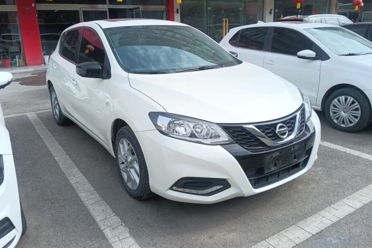 Used Nissan Tiida 2021 1.6L CVT Cool Edition Front Right 45 Deg