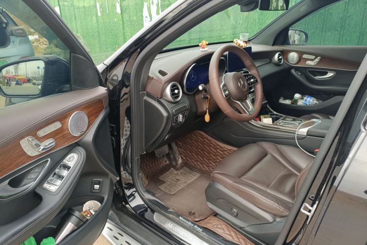 Used Mercedes-Benz GLC 2020 Facelift GLC 300 L 4MATIC Dynamic Edition