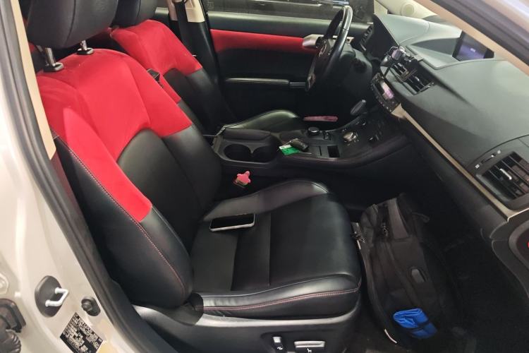 Used Lexus CT 2017 CT200h Comfort Edition Monochrome China V Standard