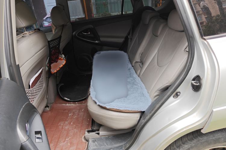 Used Toyota RAV4 2009 2.4L Automatic Luxury Navigation Edition