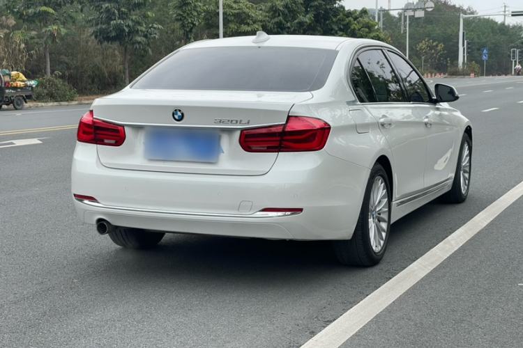 Used BMW 3 Series 2016 320Li Luxury Design Package