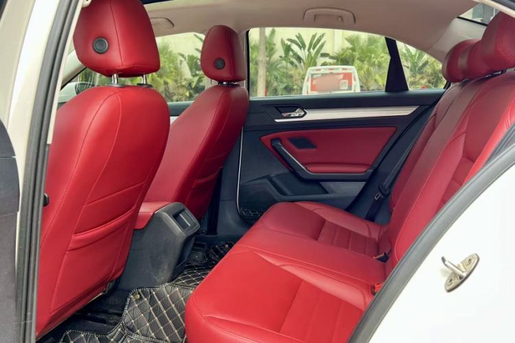 Used Volkswagen Lamando 2019 230TSI DSG Fashion Edition China VI Interior 1