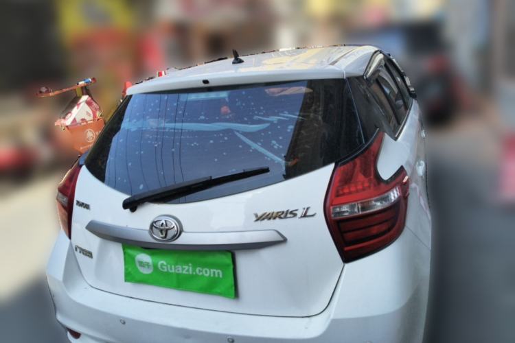 Used Toyota YARiS L Zhi Xuan 2016 Revised Version 1.5G CVT with Dynamic Sunroof