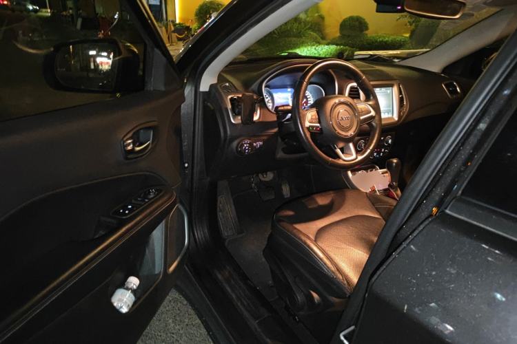 Used Jeep Compass 2017 200T Automatic Family Edition Driver Seat