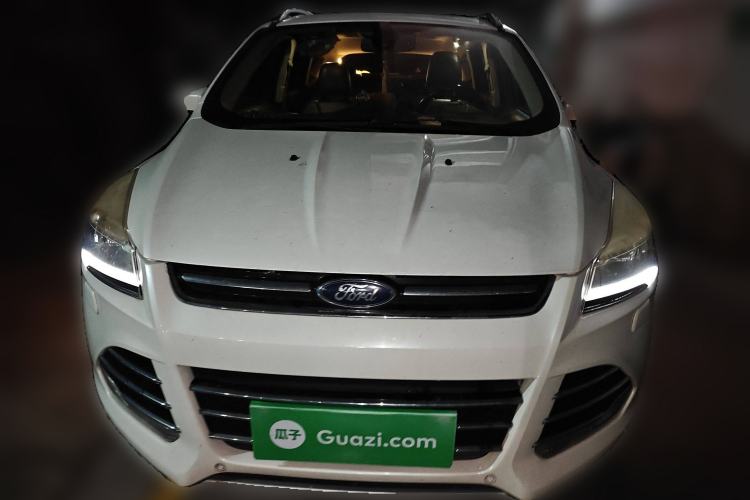 Used Ford Kuga 2015 2.0L GTDi Four-Wheel-Drive Sport Model
