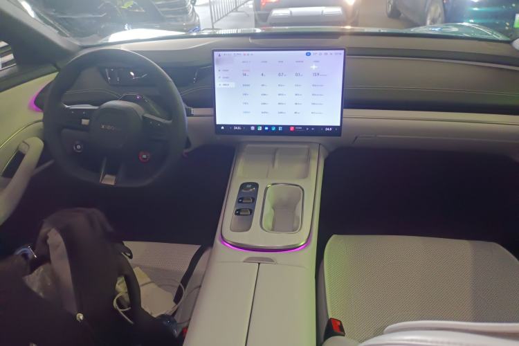 Used Xiaomi Auto SU7 2024 Rear-Drive Long-Range Intelligent Driving Version
