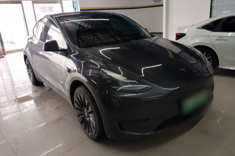 Used Tesla Model Y 2024 Rear-Wheel-Drive Version
