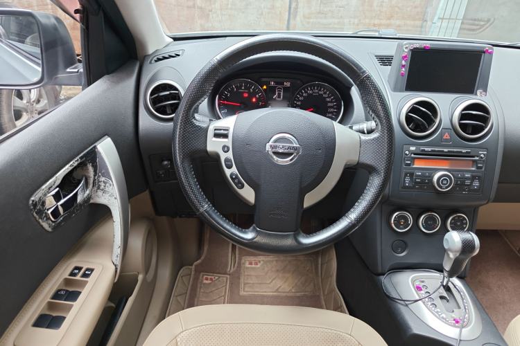 Used Nissan Qashqai 2011 2.0 XV Lea CVT 2WD
