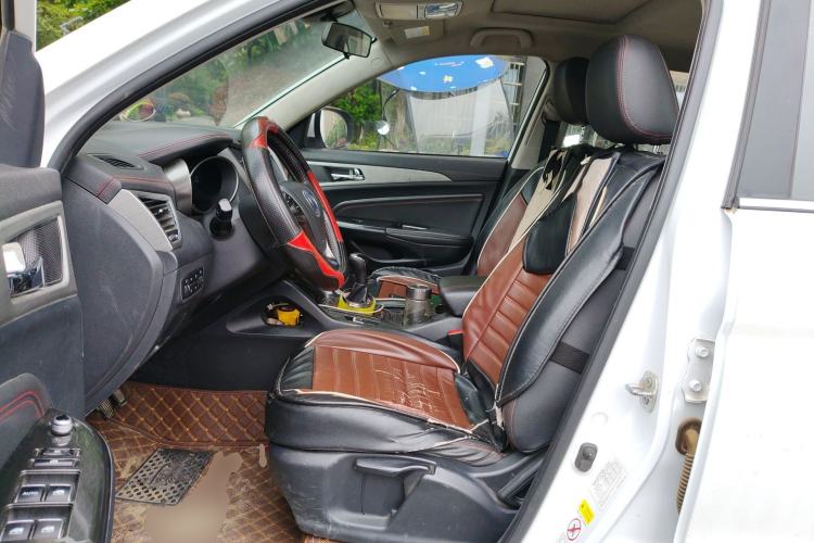 Used CHANGAN CS75 2017 Shangkui Edition 1.5T Manual Fengxiang Model Left Front Seat