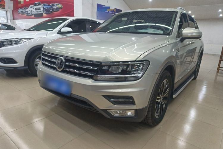 Used Volkswagen Tiguan L 2019 330TSI Automatic Two-Wheel Drive Panoramic Comfort Edition China VI Standard