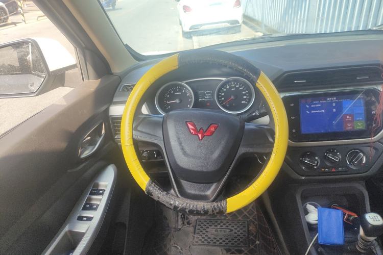 Used Wuling Hongguang 2021 1.5L S Comfort Edition LAR