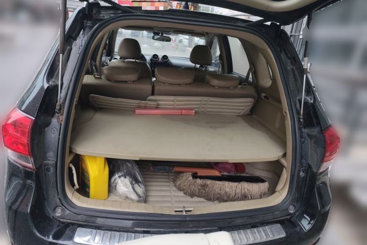 Used Haval H6 2011 2.0L Manual Two-Wheel-Drive Prestige Version
