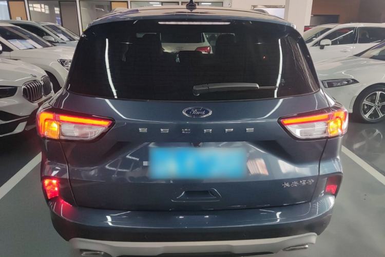 Used Ford Escape 2024 EcoBoost 245 Two-Wheel-Drive Titanium Edition
