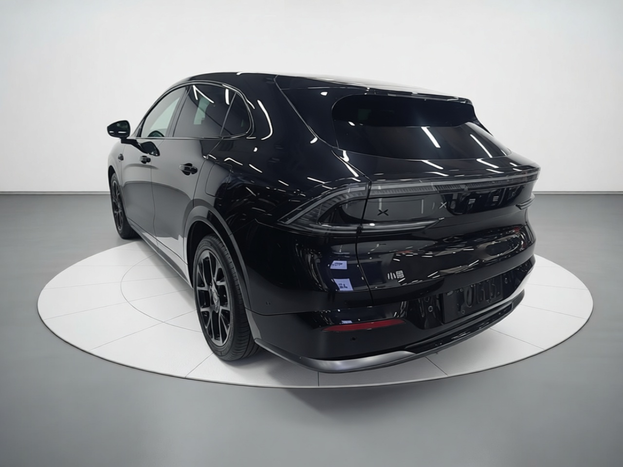 XPeng G7 2026 Model, Range-Extended 1704 Max Flagship Edition — снимка 4