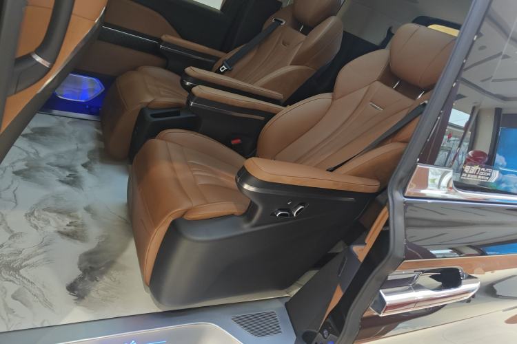 Used Hongqi HQ9 PHEV 2024 2.0T Four-Wheel Drive Business Edition