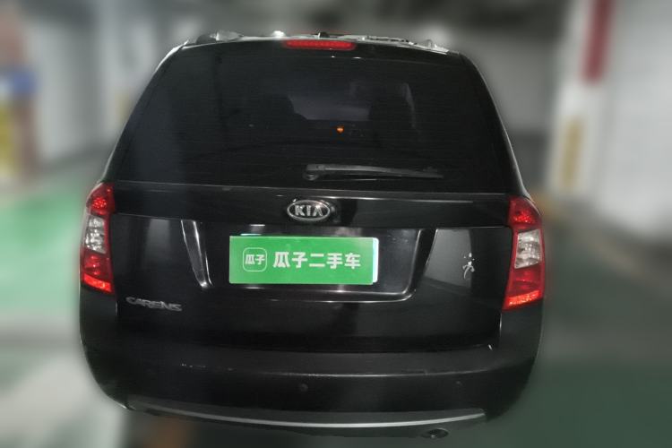 Used Kia Carens 2011 2.0L 7-Seater Automatic Standard Edition
