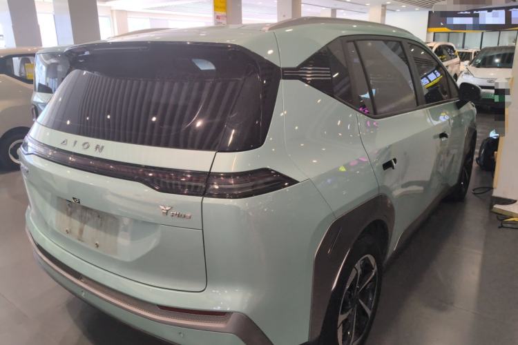 Used AION Y 2023 Younger Star Edition
