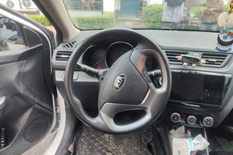 Used Kia K2 2015 Sedan 1.4L MT GLS Steering Wheel